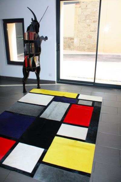 tapis vache type mondrian