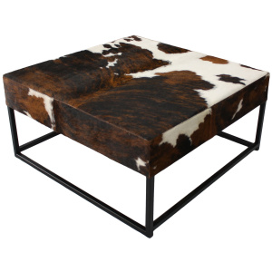 table peau de vache maison tergus chalet deco