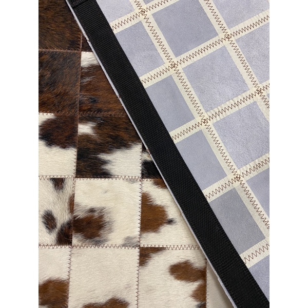 Tapis vache normande patchwork design – Image 3