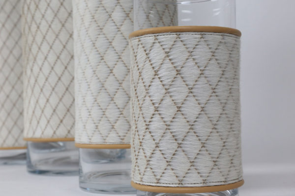 Vase en peau de vache petits losanges – Image 2