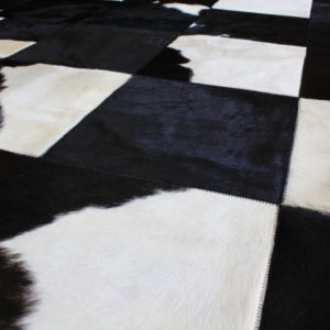 tapis vache noir et blanc
