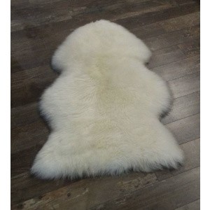 peau de mouton blanche