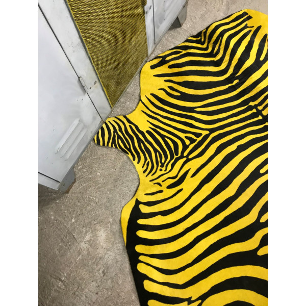 peau de vache zebre jaune