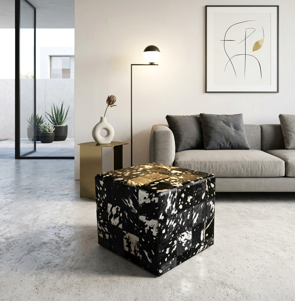 POUF PEAU DE VACHE NOIR ACIDÉ ARGENT