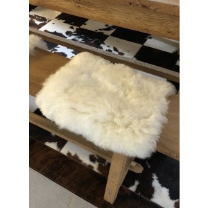 galette en peau de mouton blanc