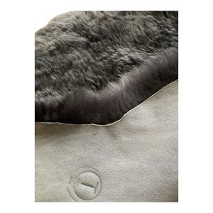 visuel-cuir-mouton-gris