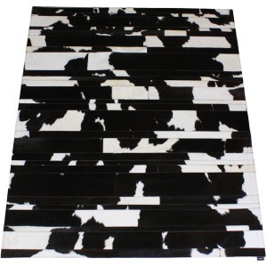 tapis en peau rayé noir blanc