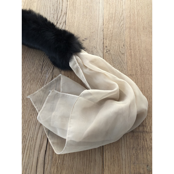 Tour de cou lapin couleur chocolat – Image 4