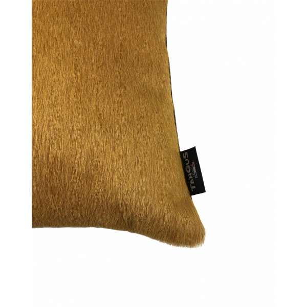 coussin peau de vache maison tergus