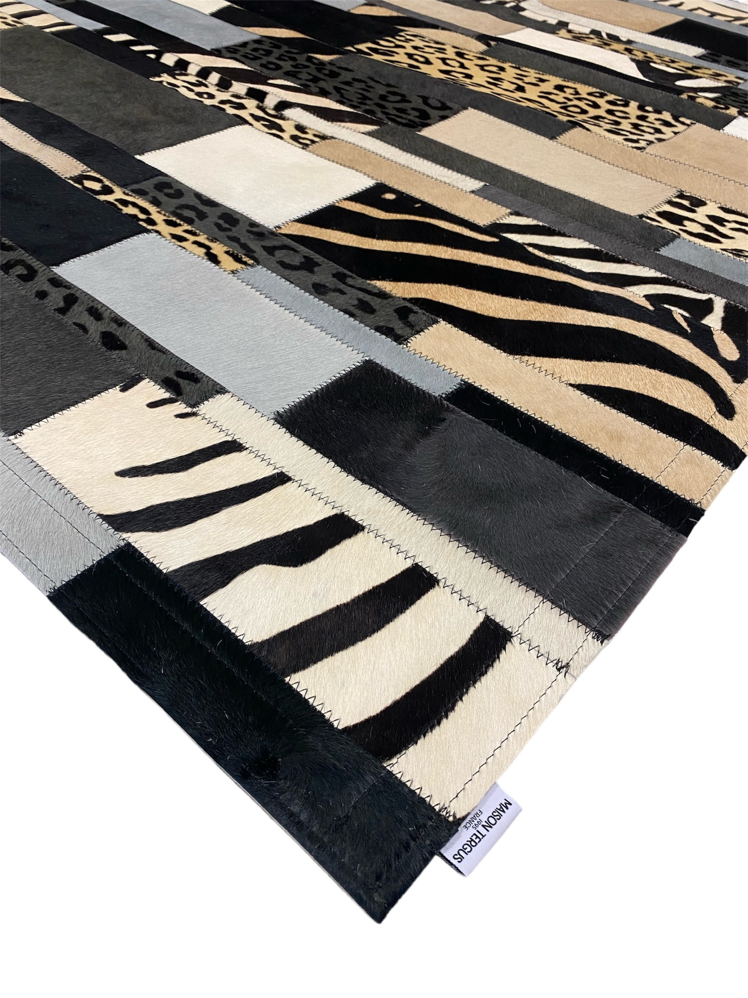 tapis maison tergus cuir peau de vache made in france