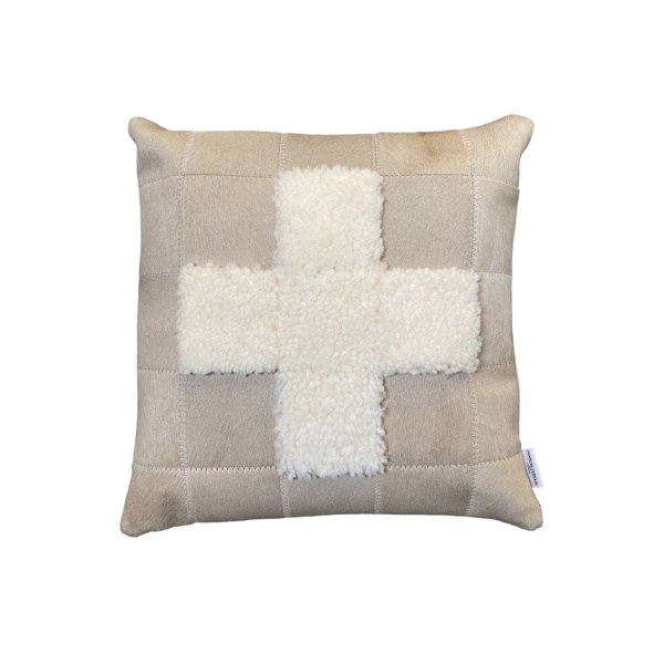 coussin-beige-croix-suisse