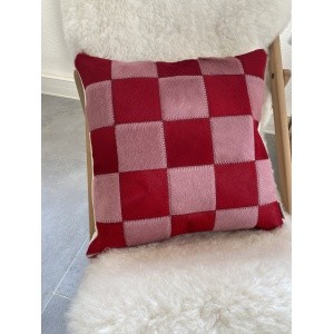 déco tendance années pop damier cuir