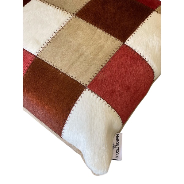 zoom matiere coussin patchwork vache