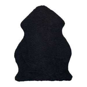 petite-peau-de-mouton-noire